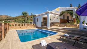 Piedra Blanca Frigiliana by Ruralidays, Frigiliana
